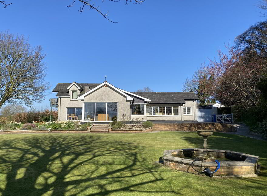 2 Ballydesland Road, Warrenpoint, BT34 3QD