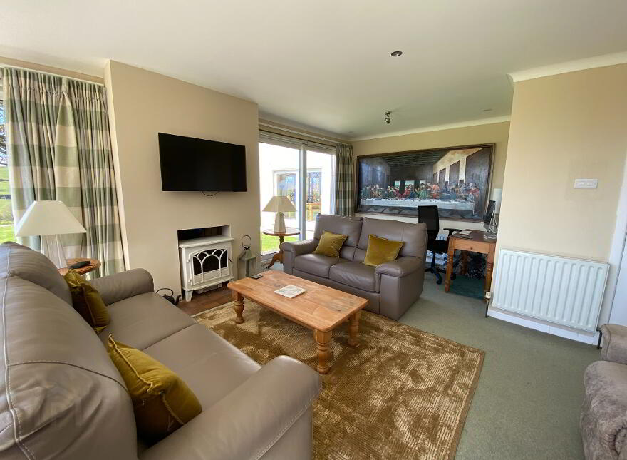 2 Ballydesland Road, Warrenpoint, BT34 3QD