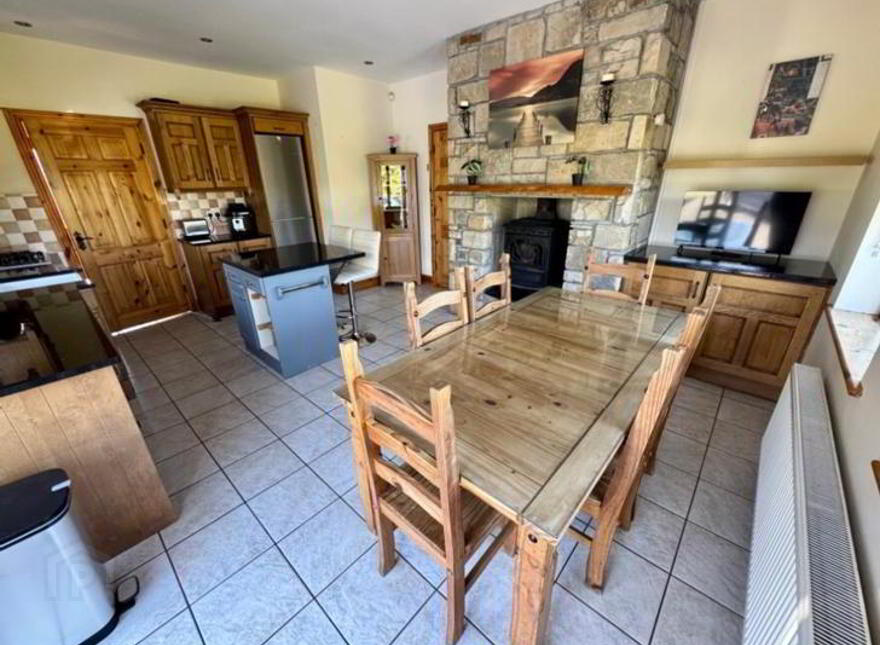 Keadue, West, Boyle, F52W677