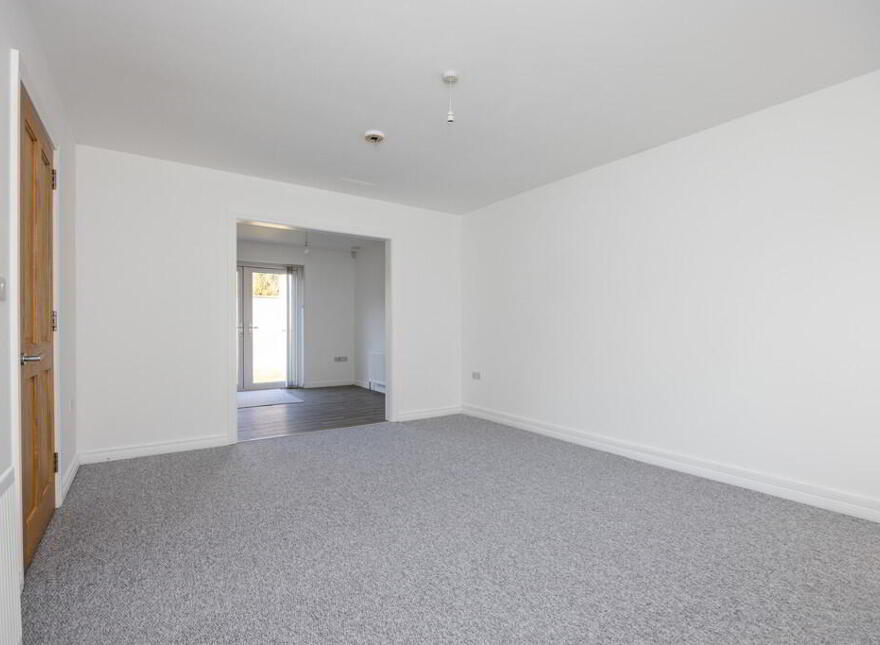 4 Grahamsbridge Meadows, Dundonald, Belfast, BT16 2FL