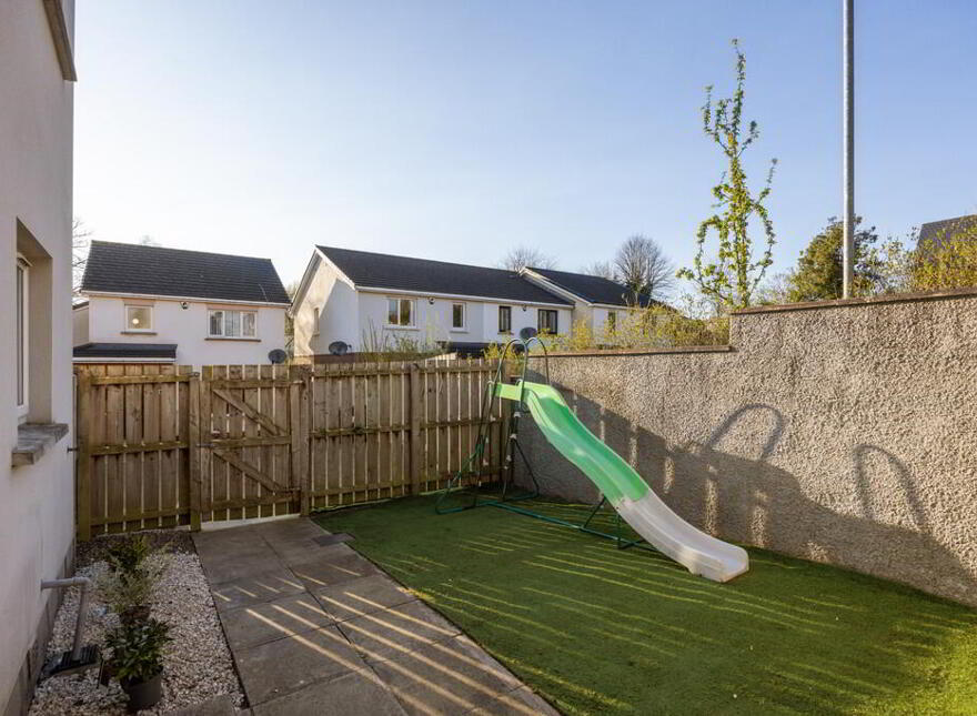 4 Grahamsbridge Meadows, Dundonald, Belfast, BT16 2FL