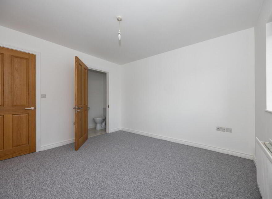 4 Grahamsbridge Meadows, Dundonald, Belfast, BT16 2FL