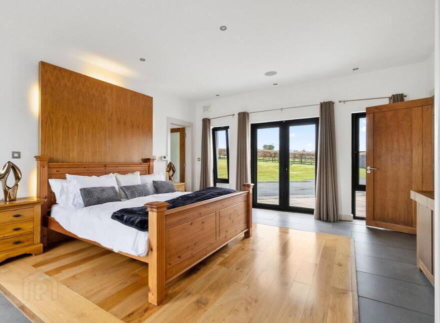 Ballynona, North, Midleton