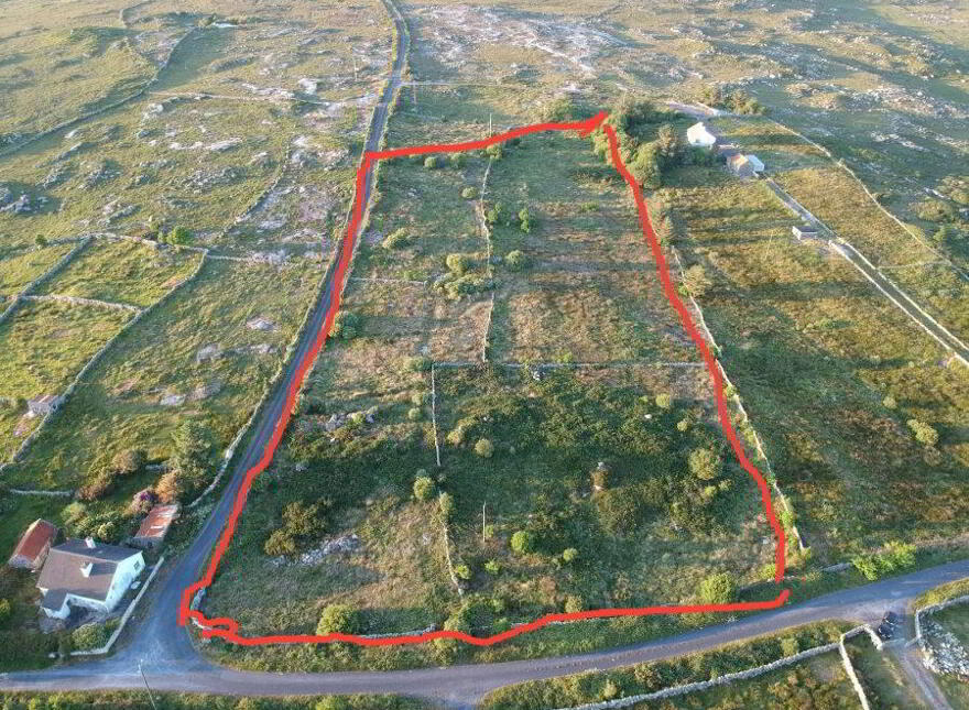 Circa 4.6 Acres, In Camus Upper, Connemara