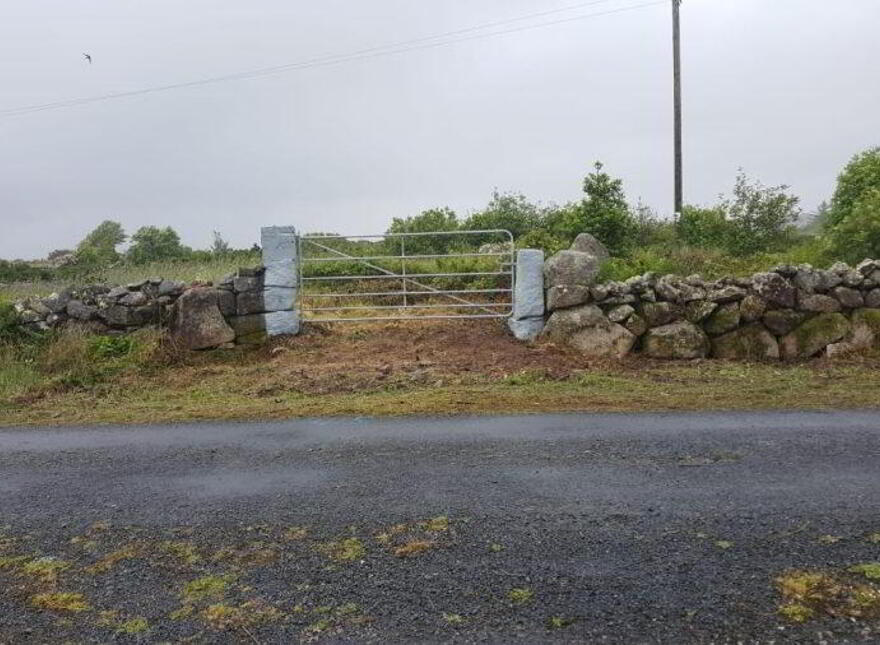 Circa 4.6 Acres, In Camus Upper, Connemara