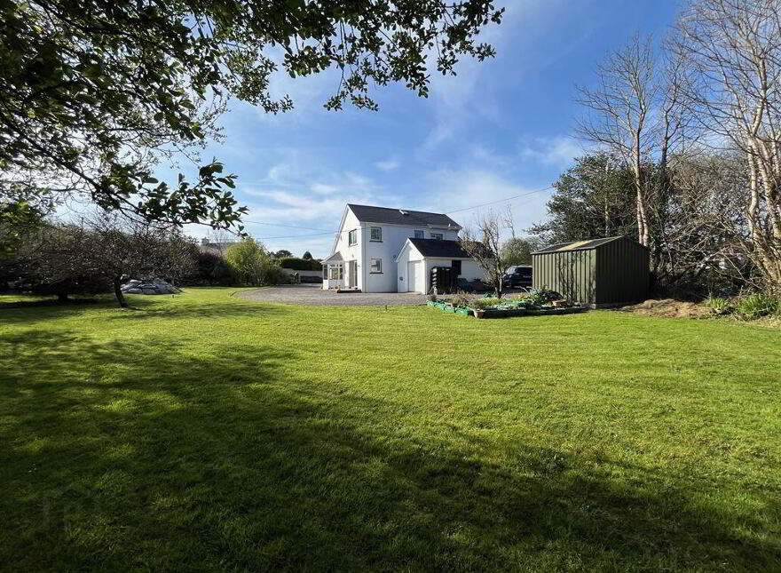 Cooradarrigan, Schull, West, P81WV44