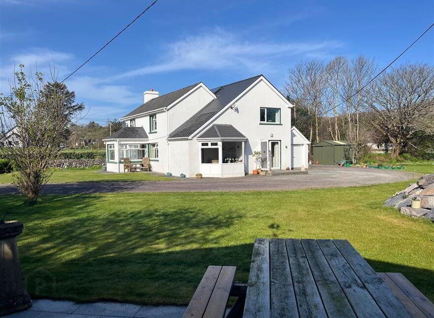Cooradarrigan, Schull, West, P81WV44