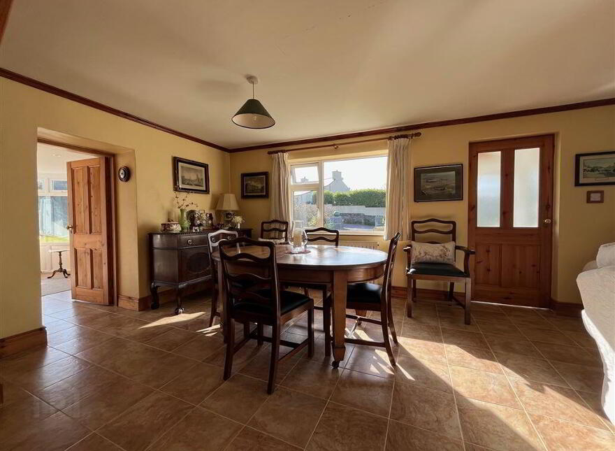 Cooradarrigan, Schull, West, P81WV44