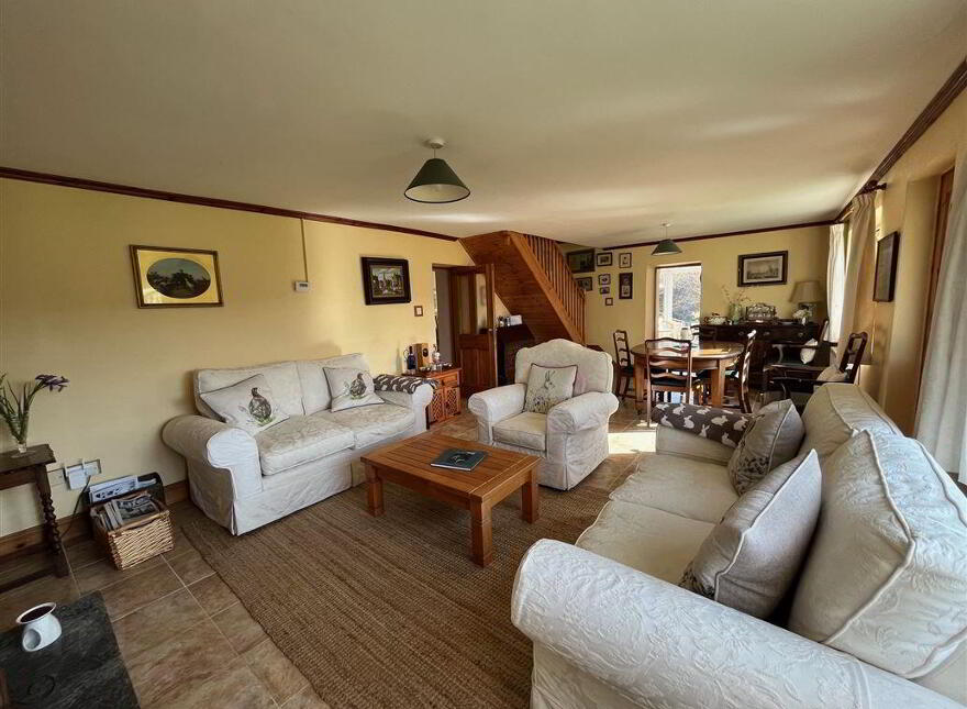 Cooradarrigan, Schull, West, P81WV44
