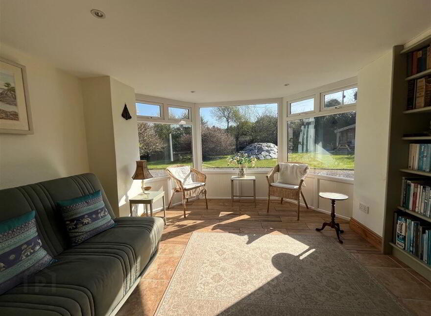 Cooradarrigan, Schull, West, P81WV44