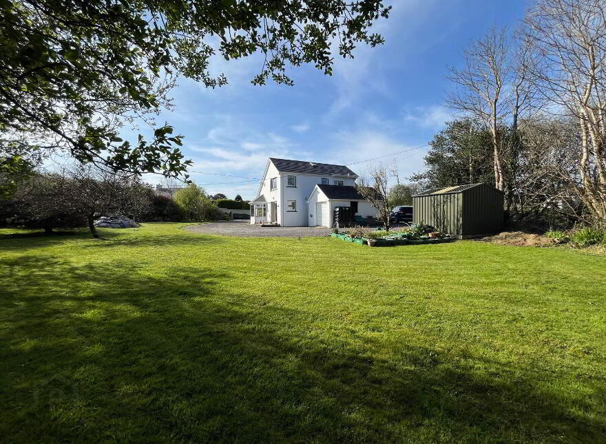 Cooradarrigan, Schull, P81WV44