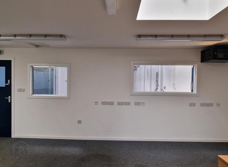 Units 13 & 14 90 Milltown Road, Donaghcloney, BT66 7NF