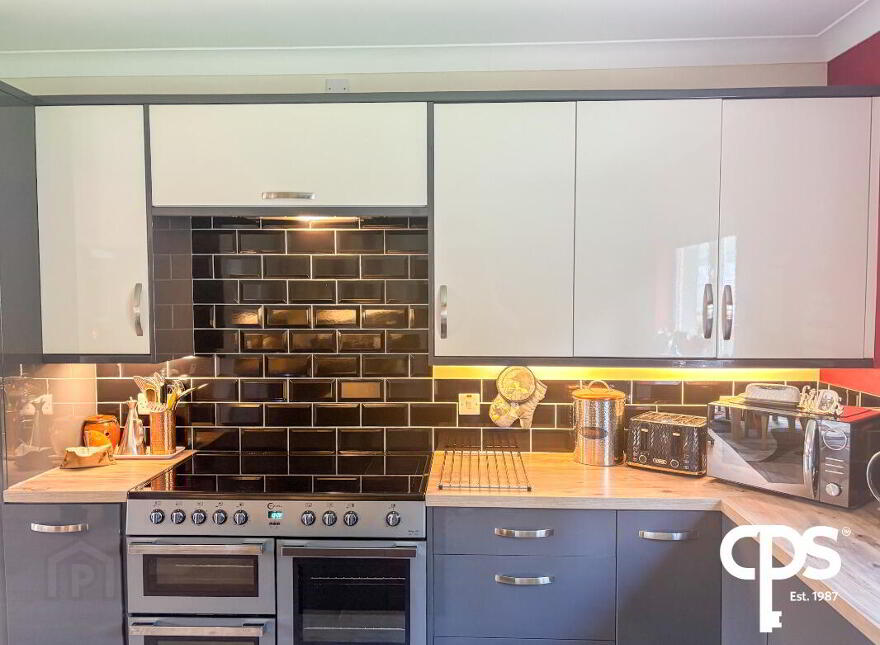 2 Brookhill Road, Leggs, Enniskillen, BT93 2AS