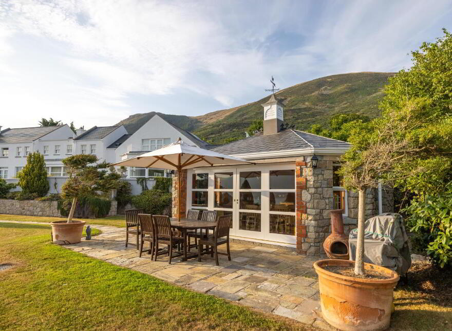 Clocgarran Hall, 43 Killowen Old Road, Rostrevor, Newry, BT34 3AD