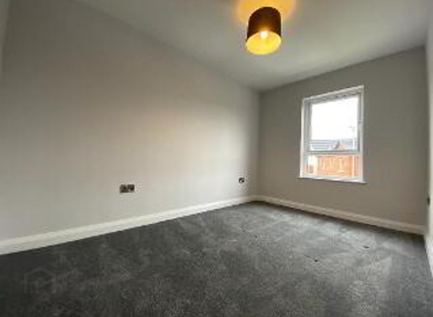 6 Postmasters Walk, Ravarnet, Lisburn, BT27 5WS
