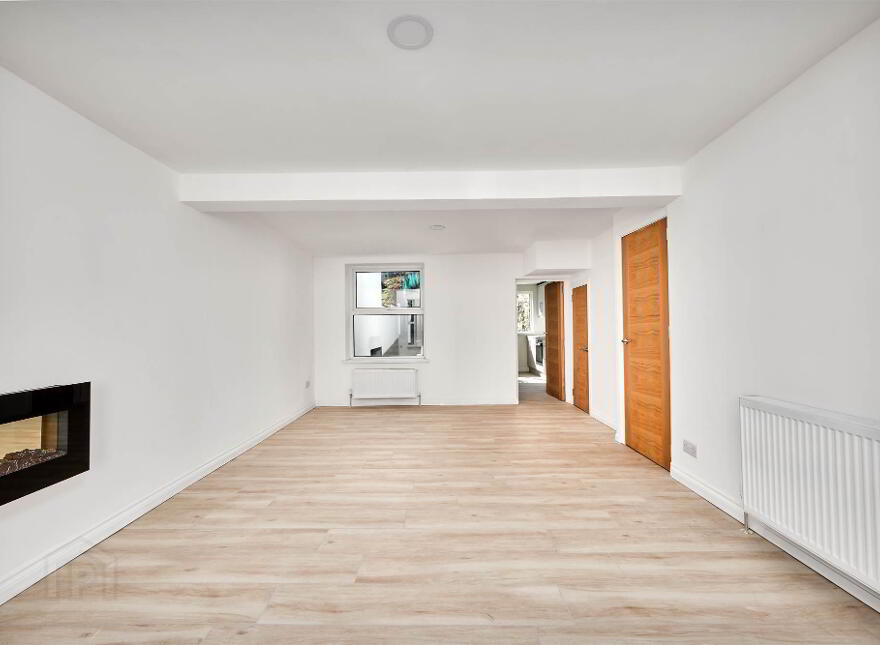 70 Causeway Street, Portrush, BT56 8AD