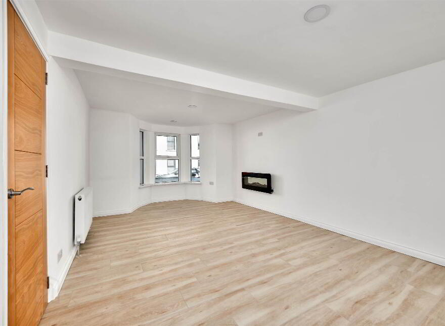 70 Causeway Street, Portrush, BT56 8AD