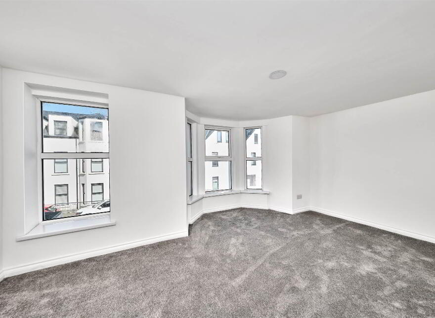 70 Causeway Street, Portrush, BT56 8AD