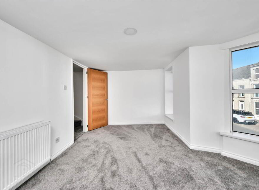 70 Causeway Street, Portrush, BT56 8AD