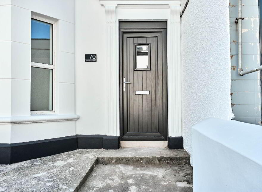 70 Causeway Street, Portrush, BT56 8AD