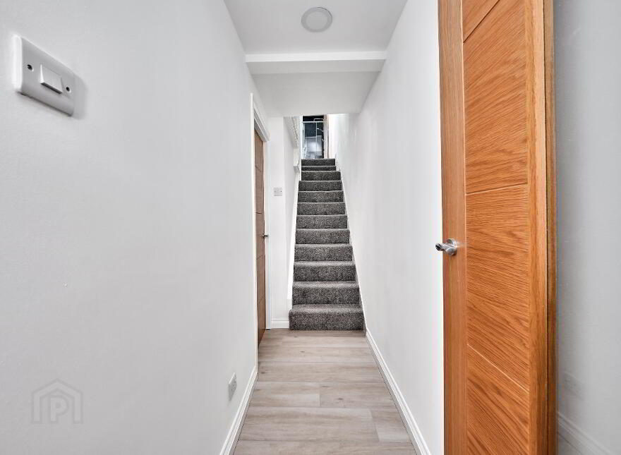 70 Causeway Street, Portrush, BT56 8AD