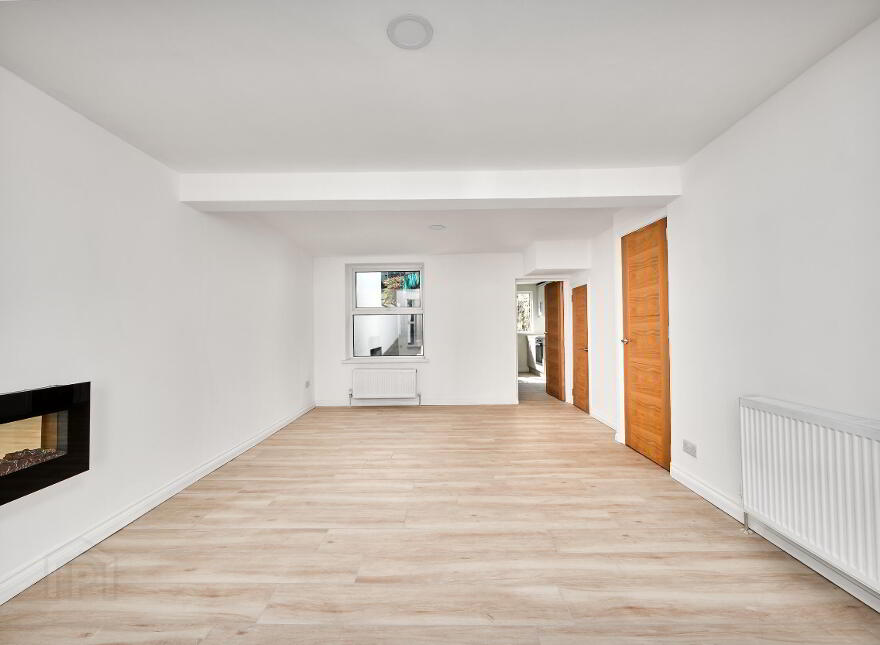 70 Causeway Street, Portrush, BT56 8AD