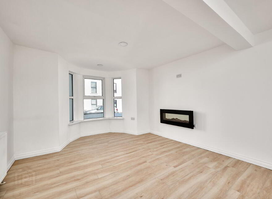 70 Causeway Street, Portrush, BT56 8AD