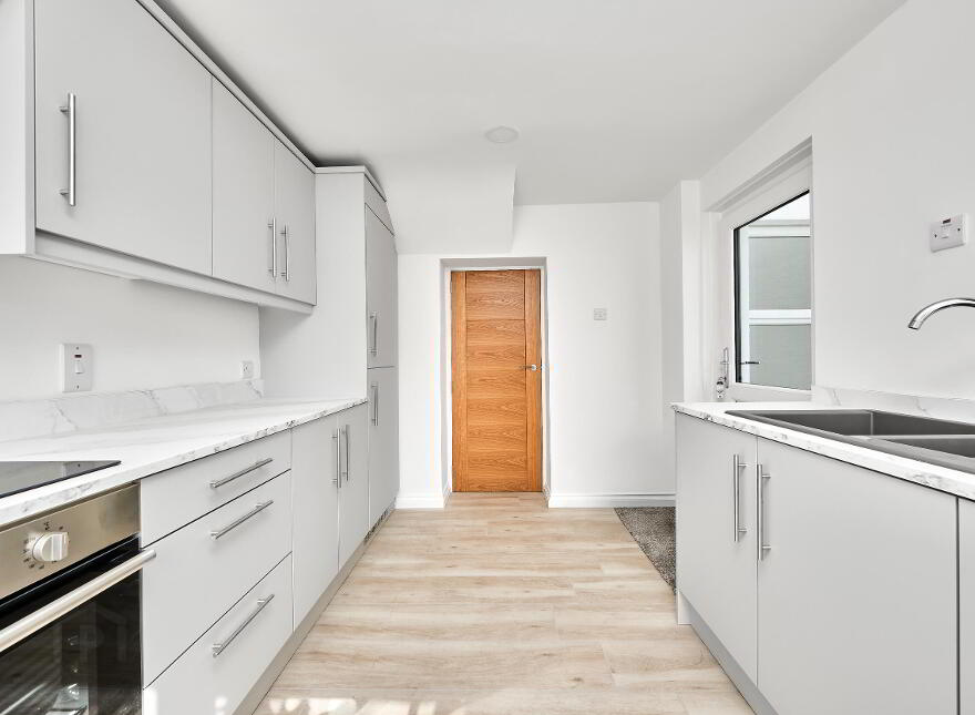 70 Causeway Street, Portrush, BT56 8AD