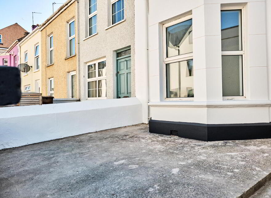 70 Causeway Street, Portrush, BT56 8AD