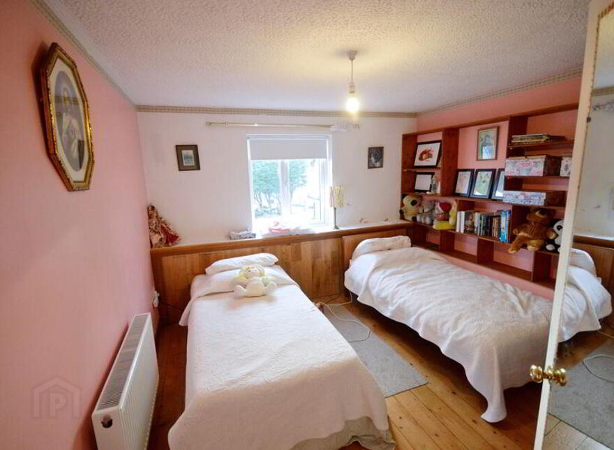 San Raphael, The Hill, Killybegs, F94HR70