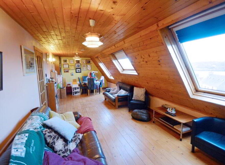 San Raphael, The Hill, Killybegs, F94HR70