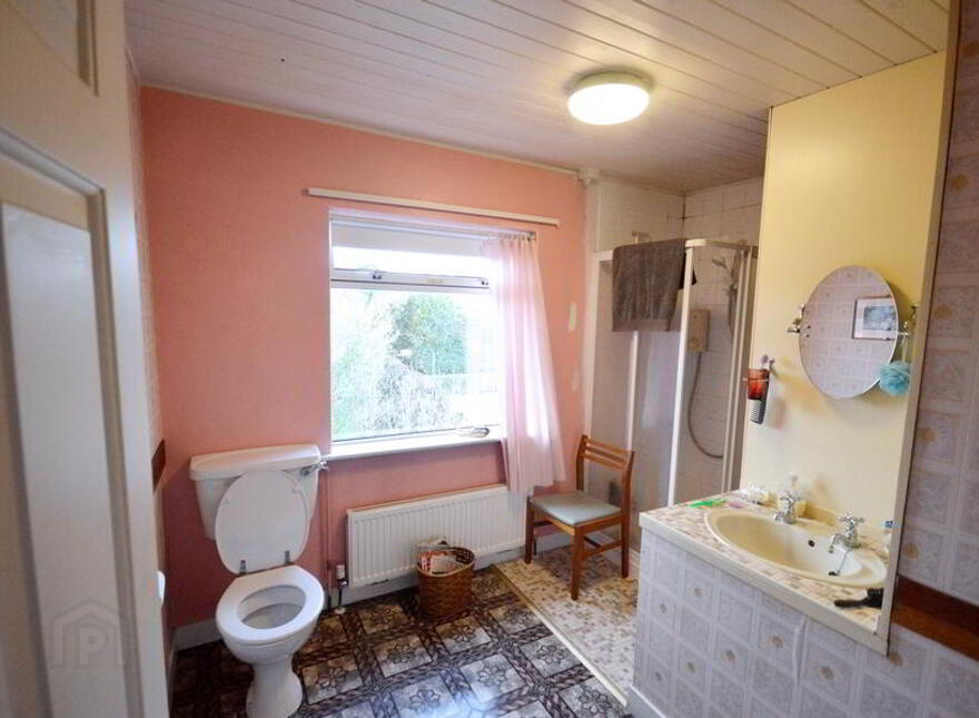 San Raphael, The Hill, Killybegs, F94HR70