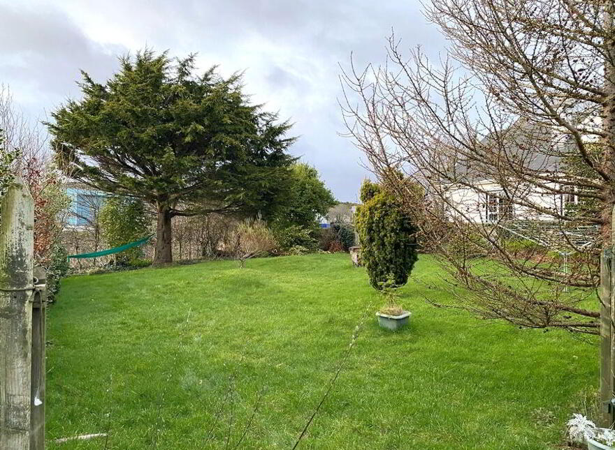 San Raphael, The Hill, Killybegs, F94HR70