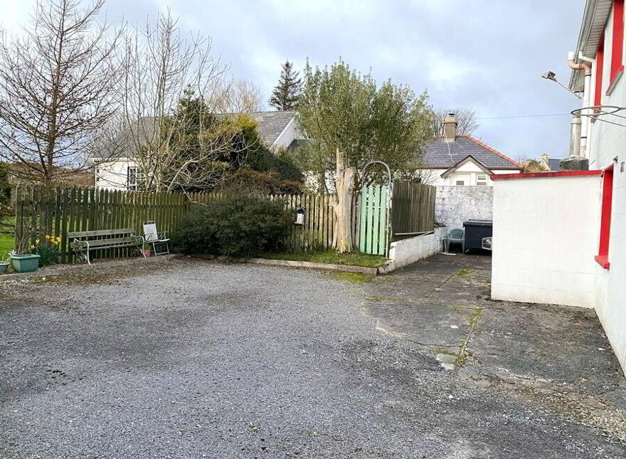 San Raphael, The Hill, Killybegs, F94HR70