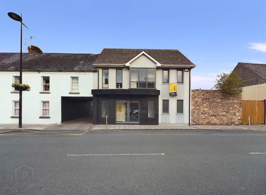 Kickham Street, Carrick-On-Suir, A00B000