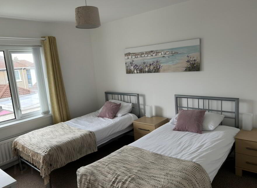 10 Windsor Place (holiday Let), Portrush, BT56 8JU