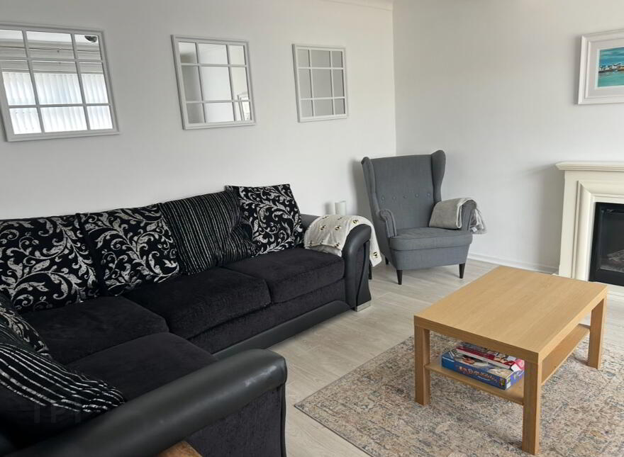 10 Windsor Place (holiday Let), Portrush, BT56 8JU