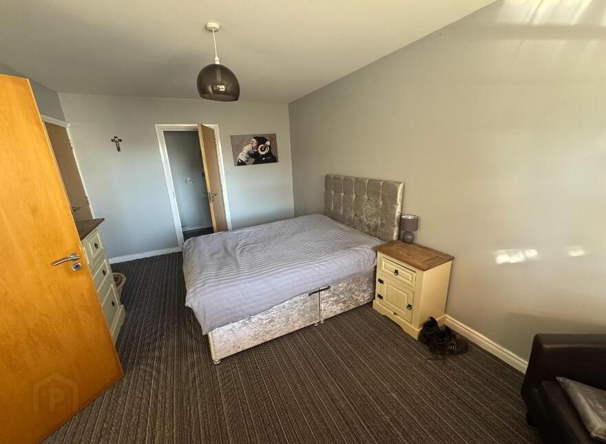 117 Ard Grange, Derry