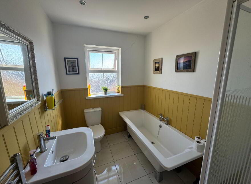 117 Ard Grange, Derry