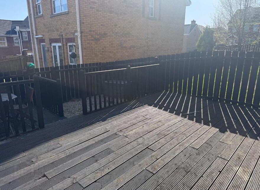 117 Ard Grange, Derry