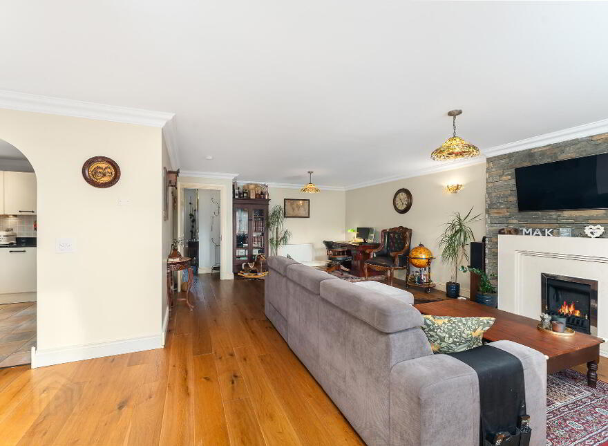 33 Saggart Lodge Court, Saggart, Dublin, D24YKT0