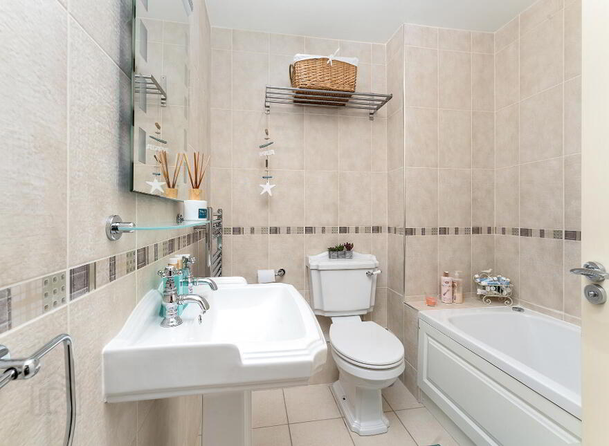 33 Saggart Lodge Court, Saggart, Dublin, D24YKT0