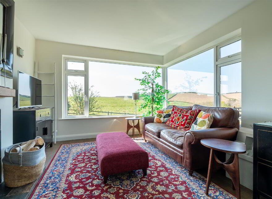 Simmy Bay, 21 Ringdufferin Road, Toye, Killyleagh, BT30 9PH