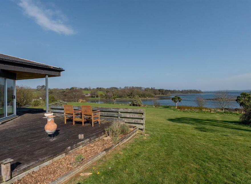 Simmy Bay, 21 Ringdufferin Road, Toye, Killyleagh, BT30 9PH