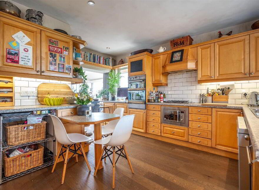 Simmy Bay, 21 Ringdufferin Road, Toye, Killyleagh, BT30 9PH