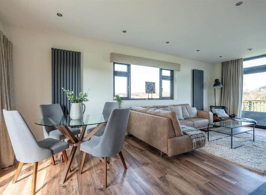 Simmy Bay, 21 Ringdufferin Road, Toye, Killyleagh, BT30 9PH