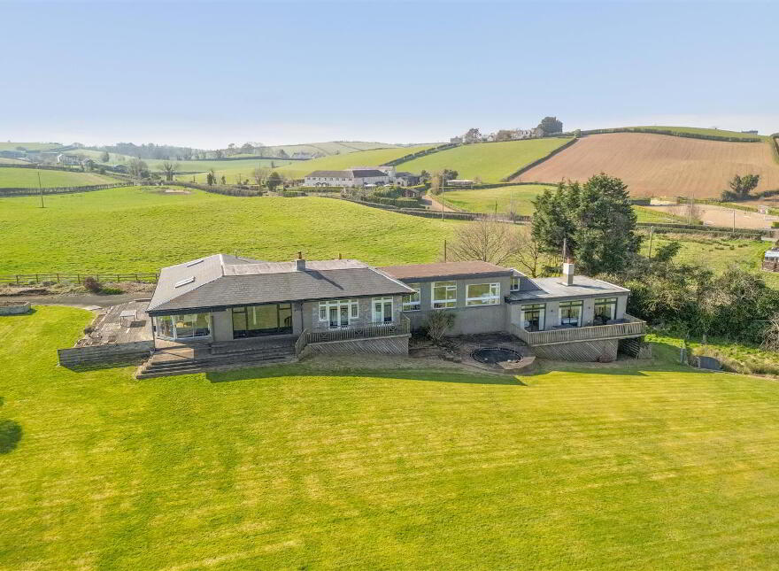 Simmy Bay, 21 Ringdufferin Road, Toye, Killyleagh, BT30 9PH