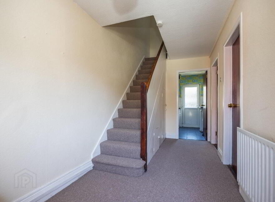 35 Stranmillis Park, Belfast, BT9 5AU
