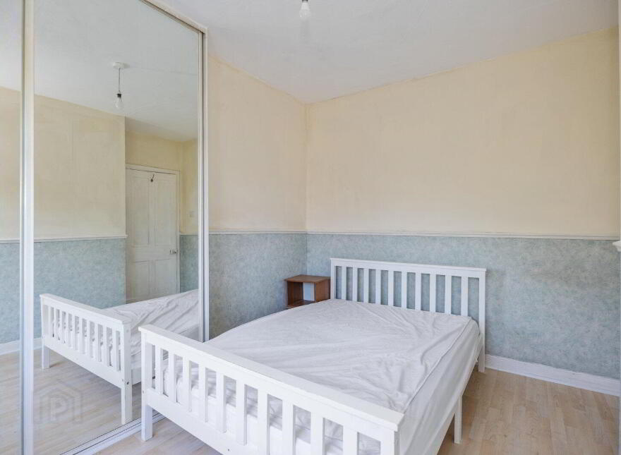 35 Stranmillis Park, Belfast, BT9 5AU