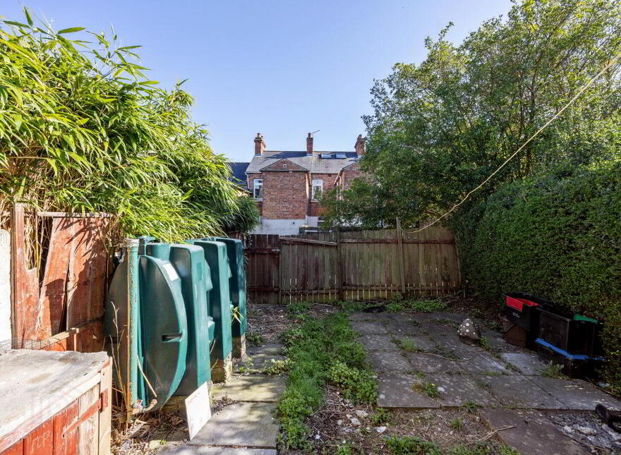 35 Stranmillis Park, Belfast, BT9 5AU